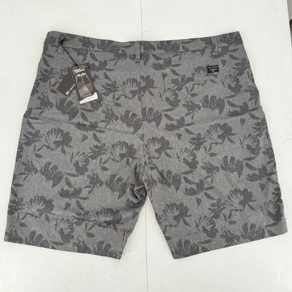 NWT Travis Mathew Inlet Heather Gray Floral Pinstripe Stretch Performance Shorts - Picture 2 of 11